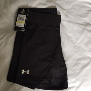 Women’s under armour spandex size M black
